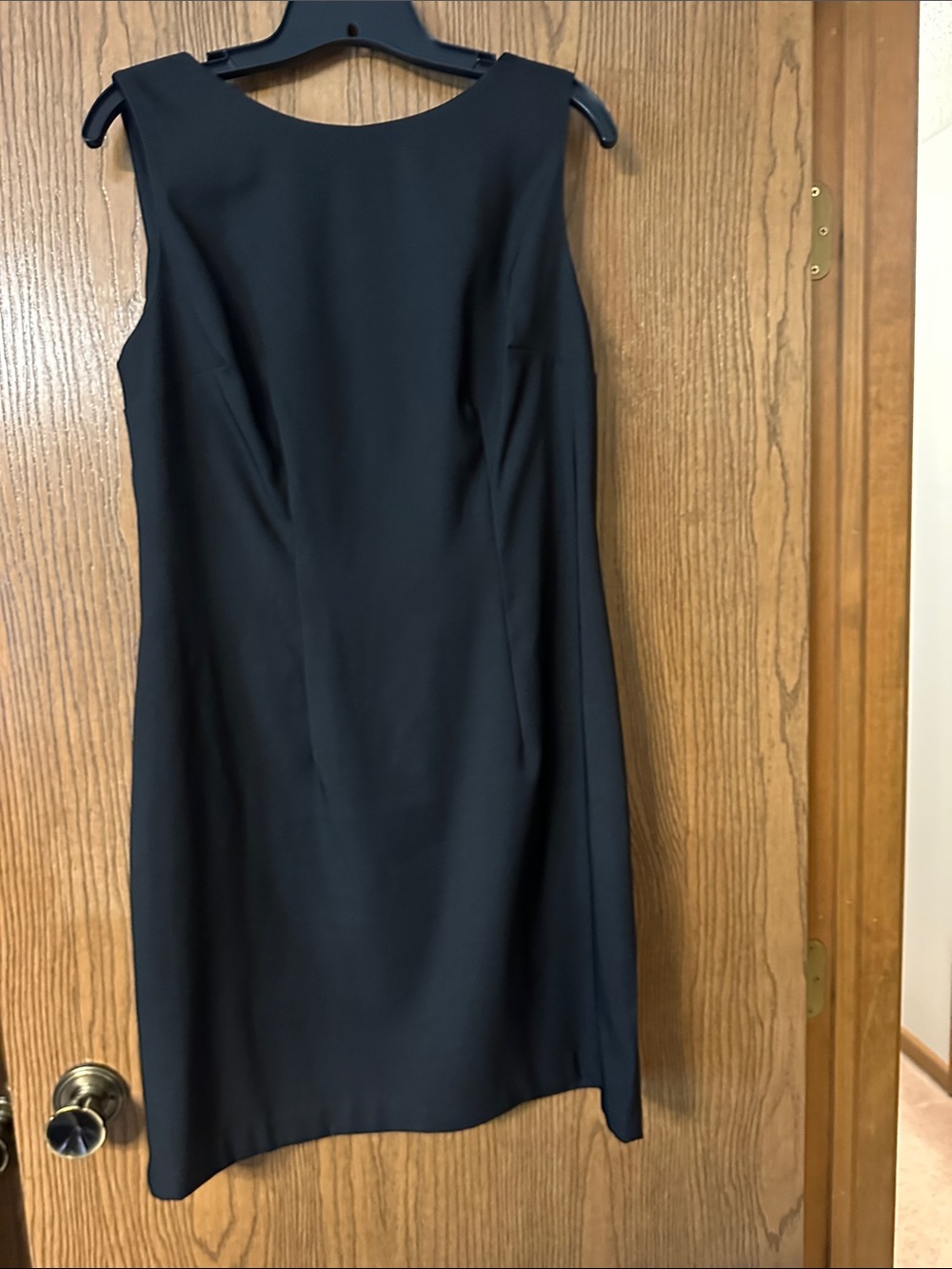 Alyx Sleek Black Midi Sheath Dress
